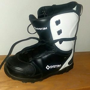 Snow Boots